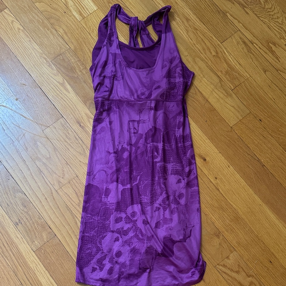 Mountain Hardwear Women's Purple and Athletic dress